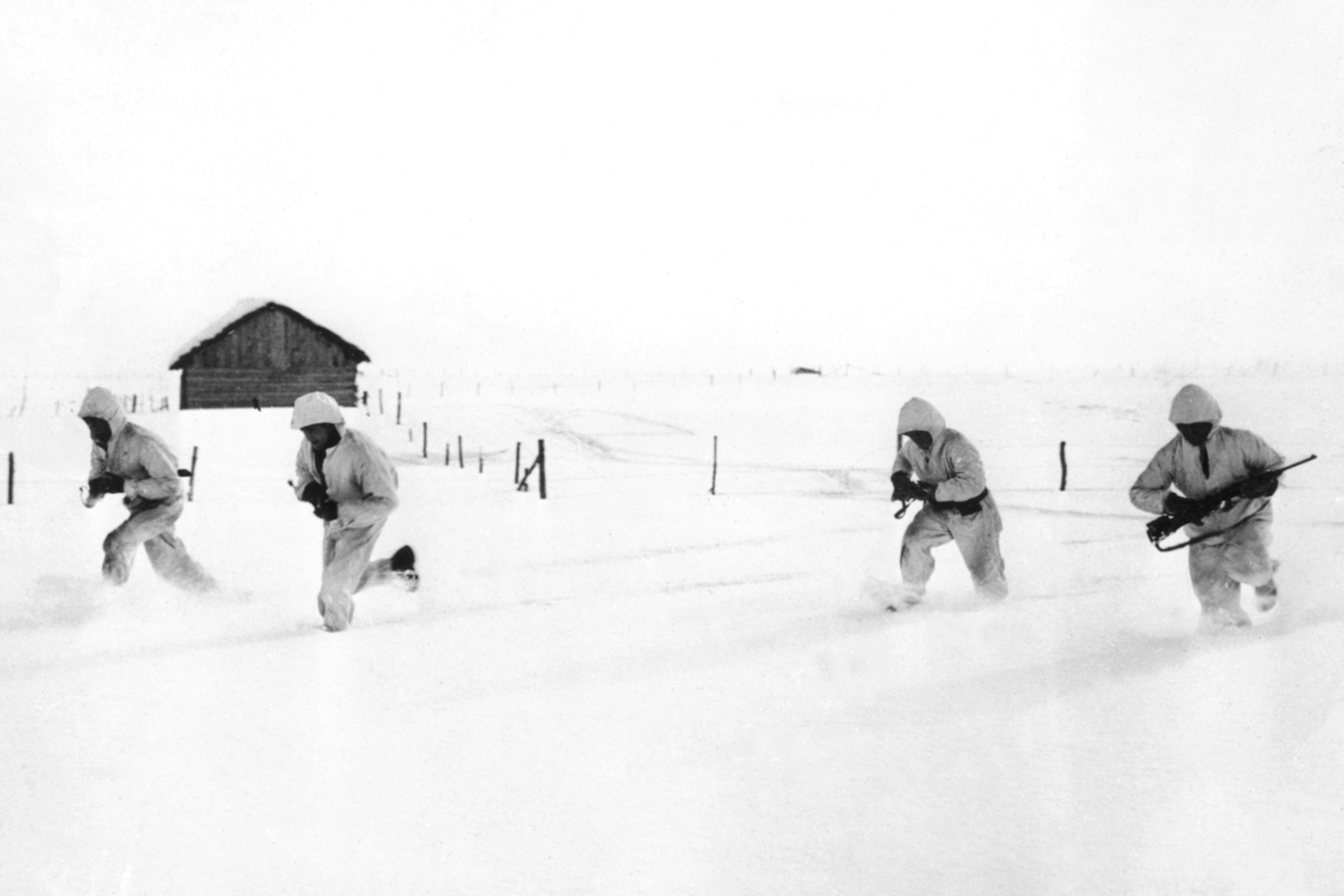 Russian soldiers trudge through snow in 1941 during Nazi Germany’s invasion of the Soviet Union, known as Operation Barbarossa. © Apic/Getty